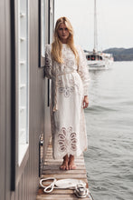 V de Vinster - Care lace dress