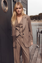 Attentif pinstripe blazer