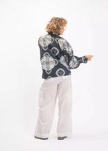 V de Vinster Vishnu blouse