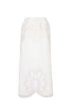 V de Vinster - Care lace skirt
