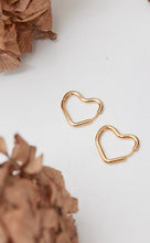 heart earring