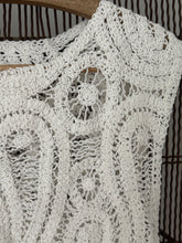 mamapapa - crochet sleeveless white top