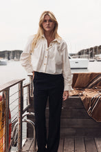 Cropped shirt