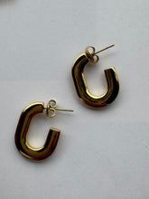 Open Ovale earring
