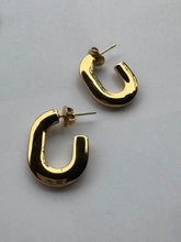 Open Ovale earring