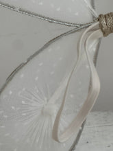 wings white mesh