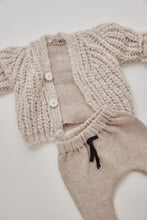 Pequeno - chunky baby knit cardigan beige
