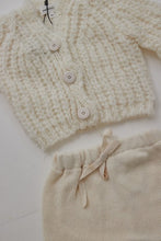 Pequeno - chunky baby knit cardigan cream