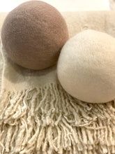 Muskhane - Felt ball