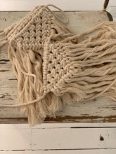 numero74 - macrame garland