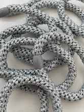 Hair tie