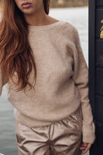 Louizon- Beige knitted knot sweater