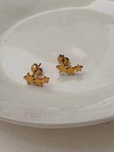 Triple star stud earring