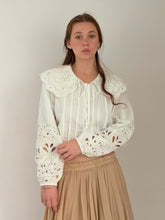 MM Broderie blouse White