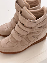 Winter beige boots
