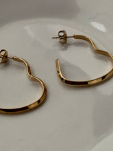 3/4 heart hoop