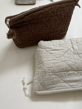 Denmark - quilted pouch off white