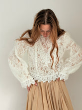 MM lace  blouse white