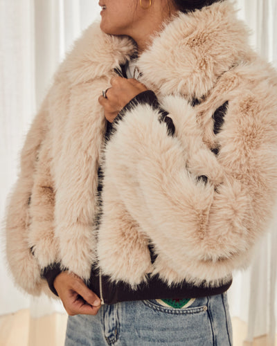 GD - Fur bomber