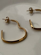 3/4 heart hoop