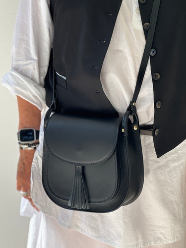 Leather saddle bag