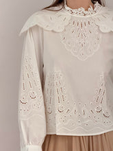 MM Broderie blouse White