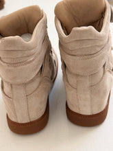 Winter beige boots
