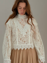 MM lace  blouse white