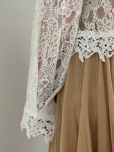 MM lace  blouse white