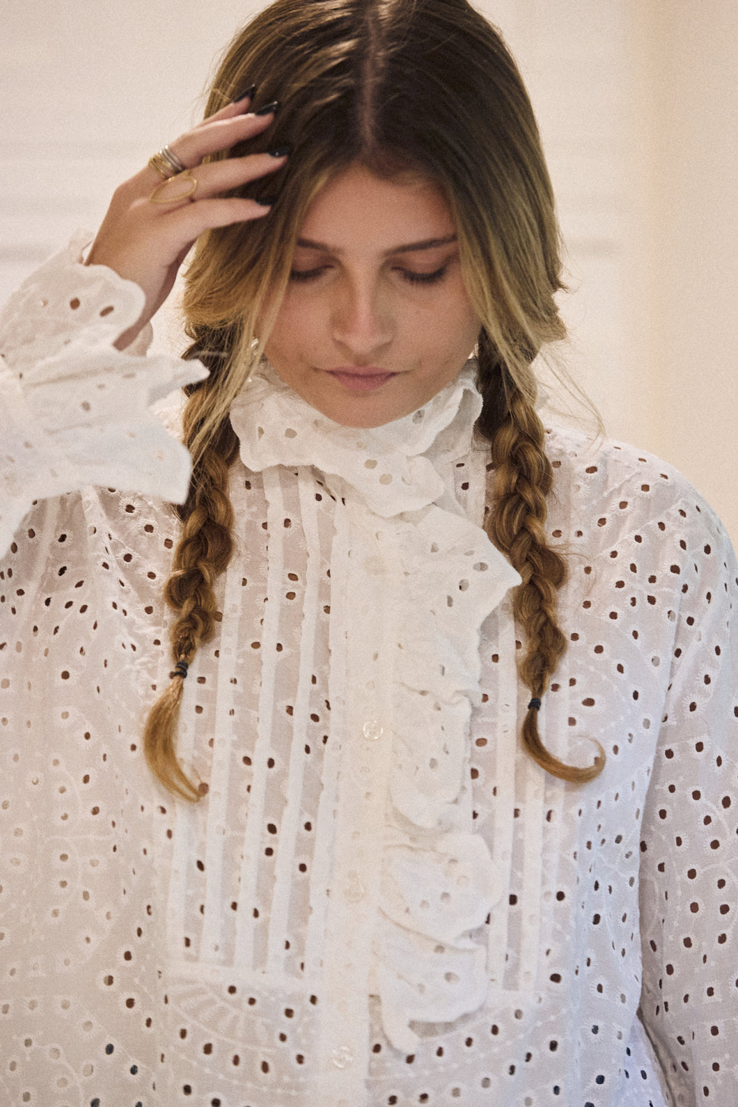 Love me - broderie blouse