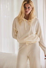 Mamapapa - Marshmallow hoodies and Milk loungewear pants