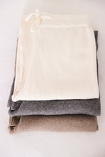 Mamapapa - Marshmallow hoodies and Milk loungewear pants