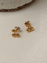 Cherry bubble studs