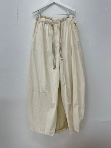 Elwood offwhite pants