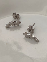 Triple star stud earring
