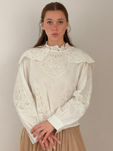 MM Broderie blouse White