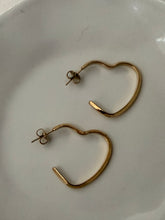 3/4 heart hoop