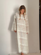 mamapapa - Paris  broderie anglaise dress