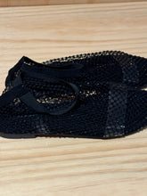 Sparkle fishnet flat shoes