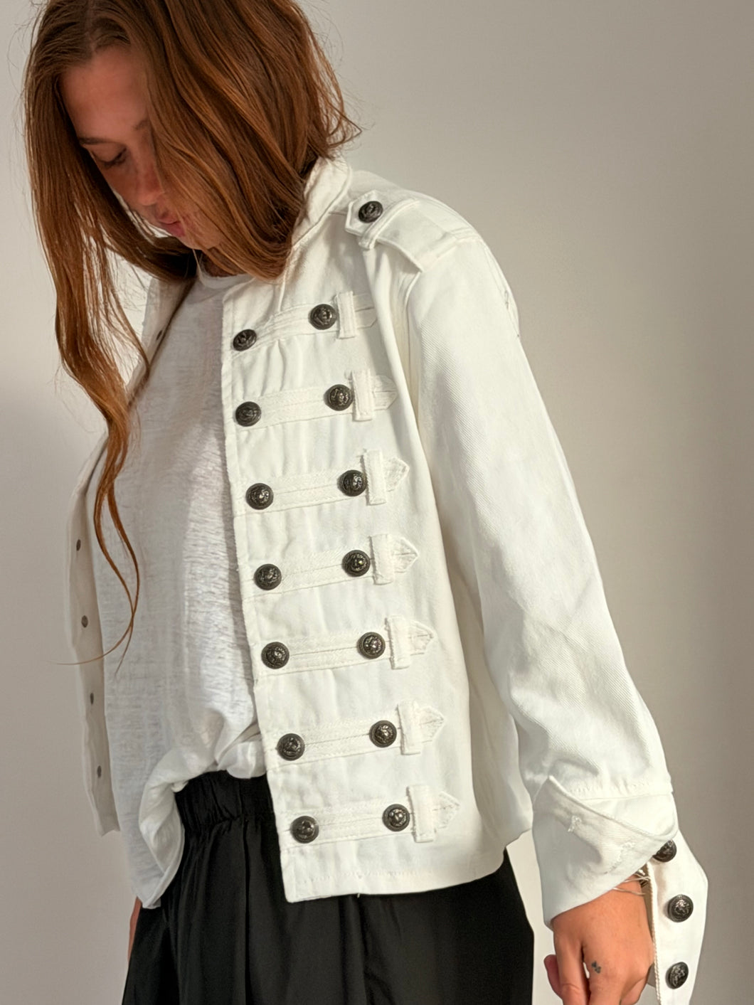 Musy muse white jacket