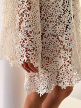 mamapapa - Paris  flowers broderie anglaise dress