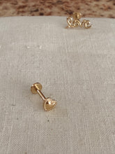 single Love earrings