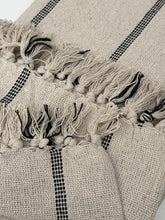 Throw cotton