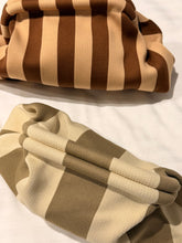stripes clutch