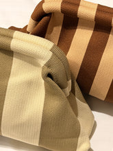 stripes clutch