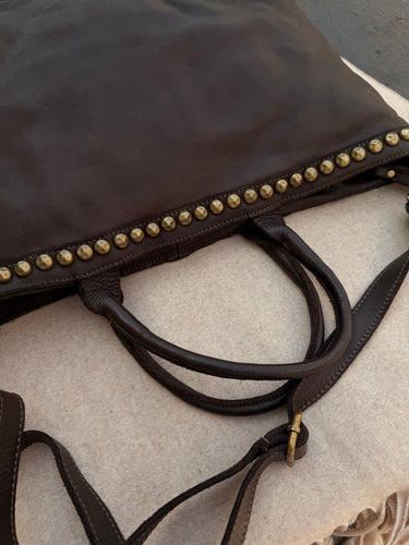 Mamapapa - chocolate stud bag