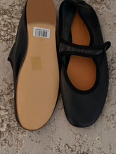 Leather flat black ballet