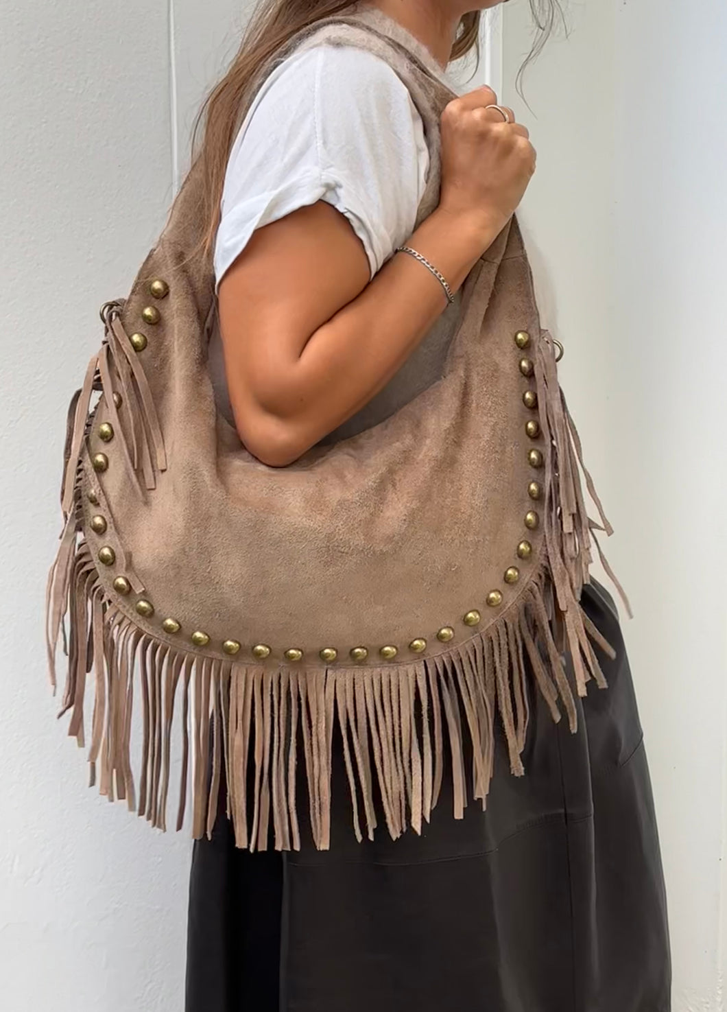 Fringe suede taupe bag