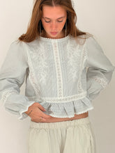 Thin stripes broderie blouse