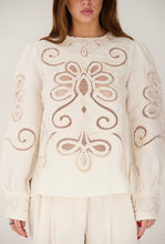 V de Vinster - Care lace blouse offwhite